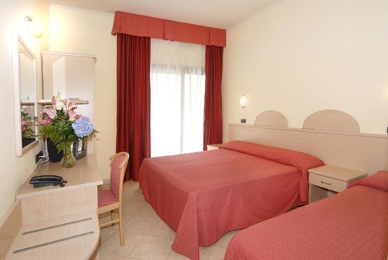 Hotel Europa San Bartolomeo Al Mare Exteriér fotografie