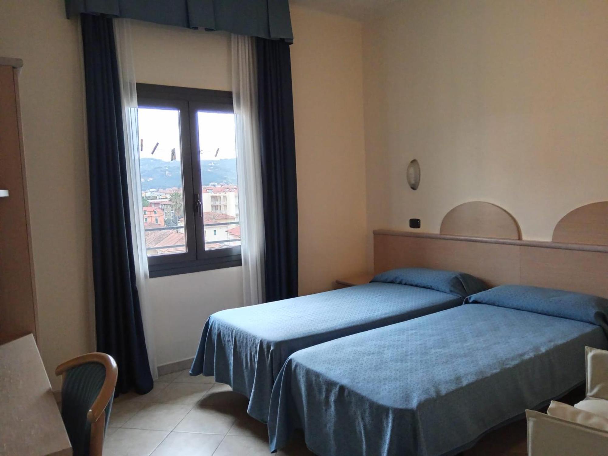 Hotel Europa San Bartolomeo Al Mare Exteriér fotografie